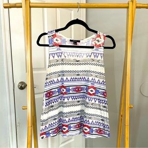 Forever 21. Scoop Neck. Racerback. Tank top.